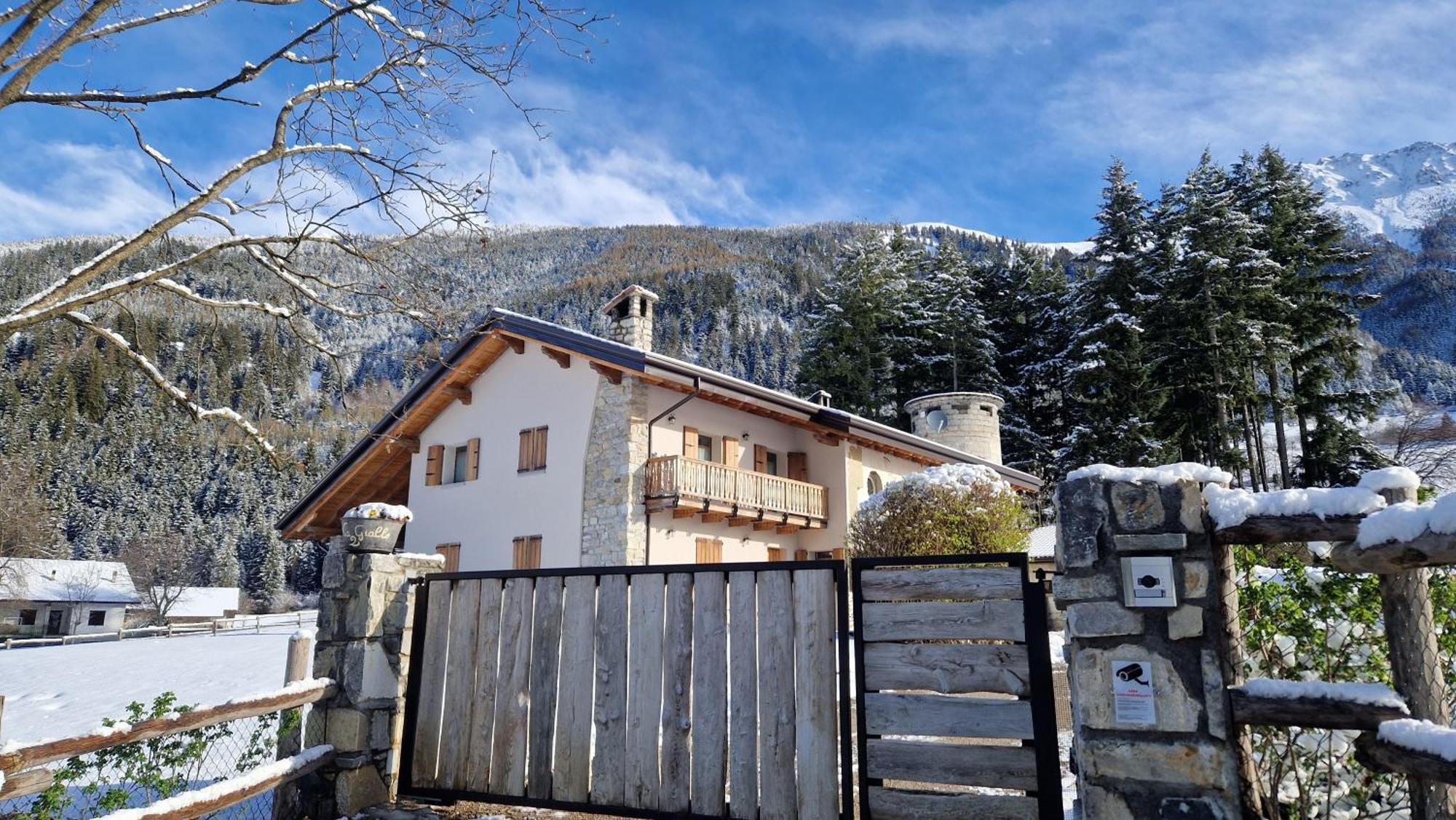 B&B La Paganina Borno Esterno foto